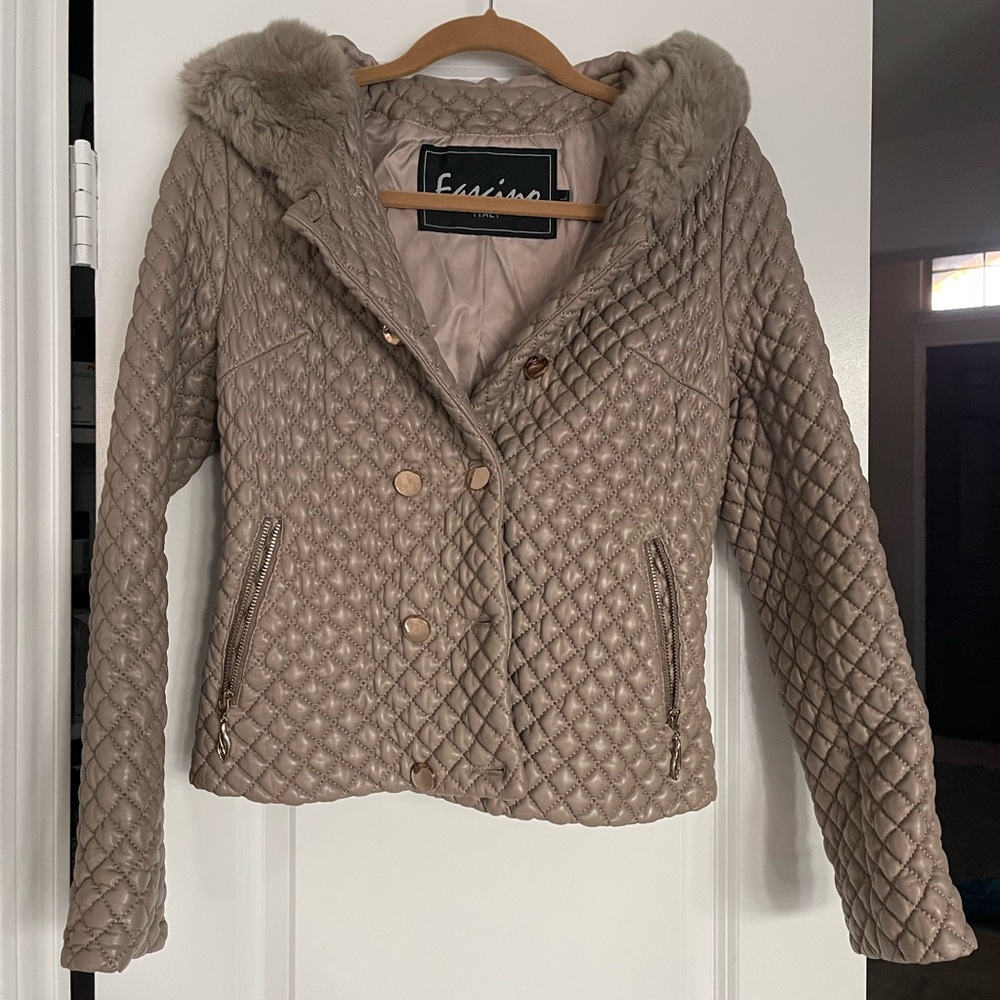 Women's Quilted Jacket with Faux Fur Hood
